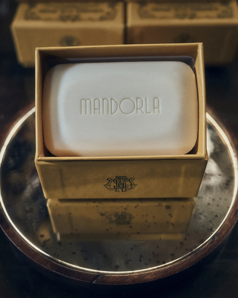 ❤送料込／新品未使用✨バスソルト500g&石鹸セット／サンタ·マリア·ノヴェッラ バスソルト ザクロ 500g｜サンタ・マリア・ノヴェッラ